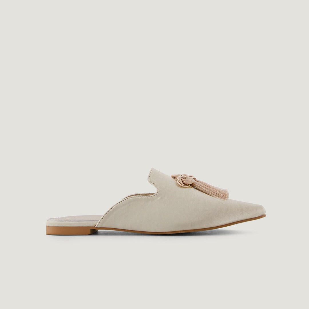 Pointed Toe Tassel Mules Gold