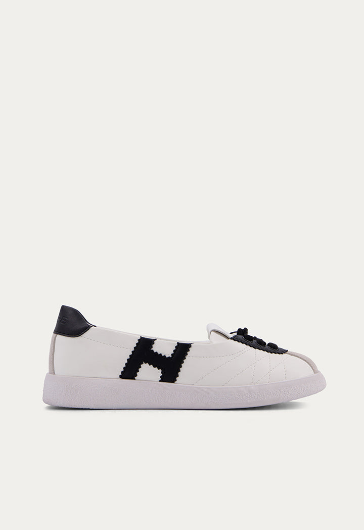 Contrast Flat Shoes with Lace Up Details