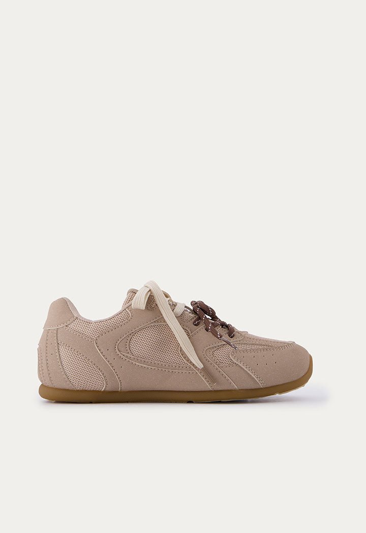 Contrast Lace Sneakers