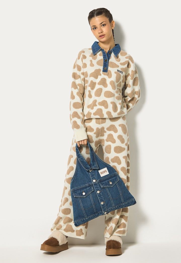 Hope Contrast Patches Sweatshirt Ecru