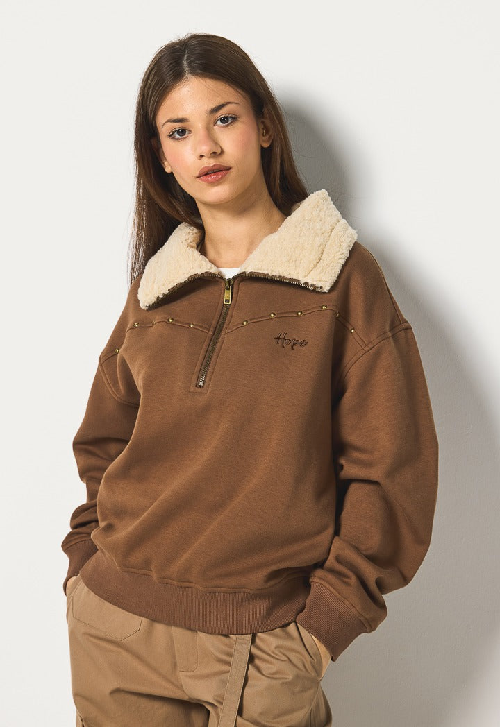 Hope Fleece Quilted Sweatshirt Brown