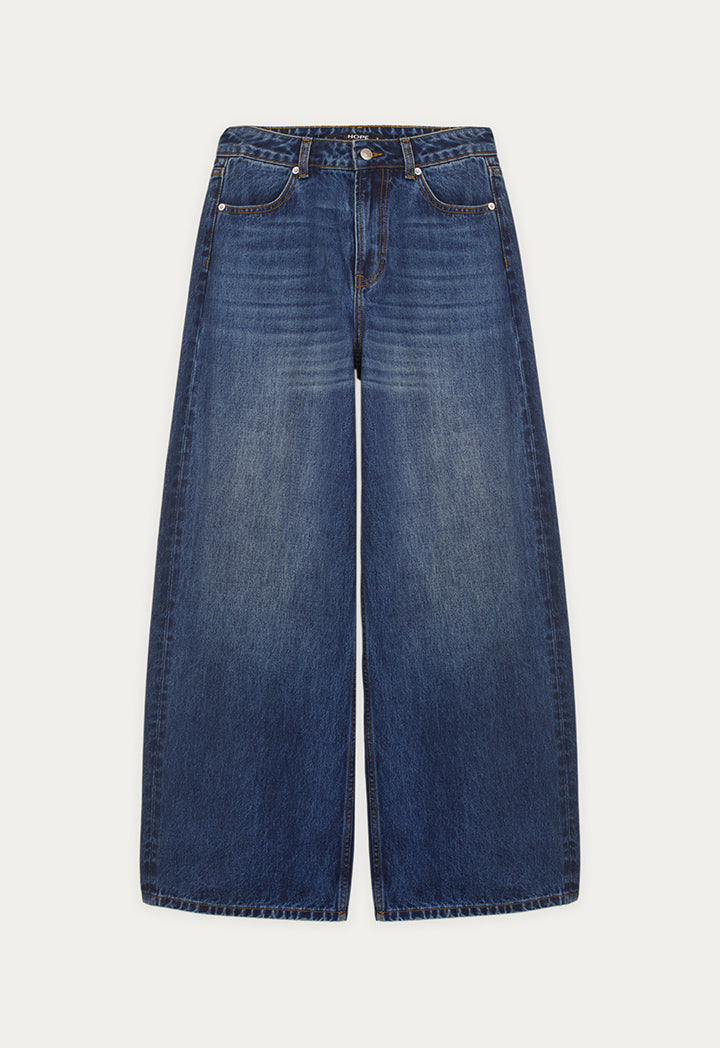 Classic Wide-Leg Jeans
