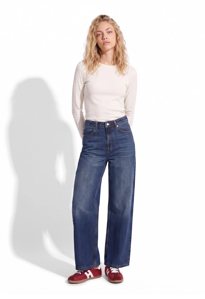 Classic Wide-Leg Jeans