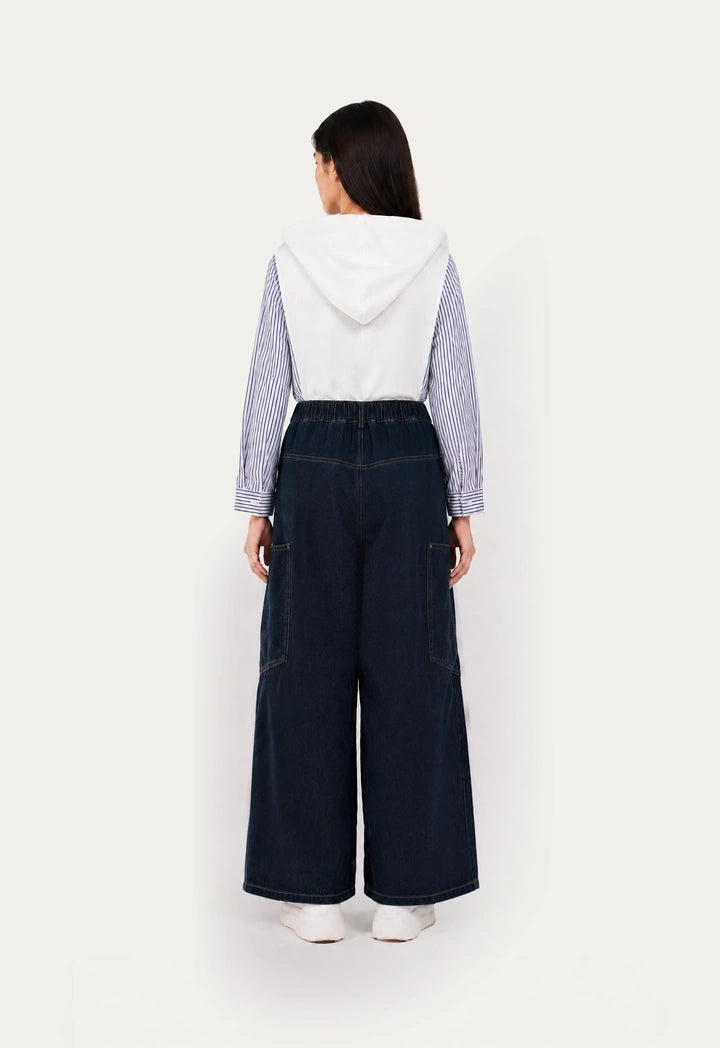 Casual Wide-Leg Jeans