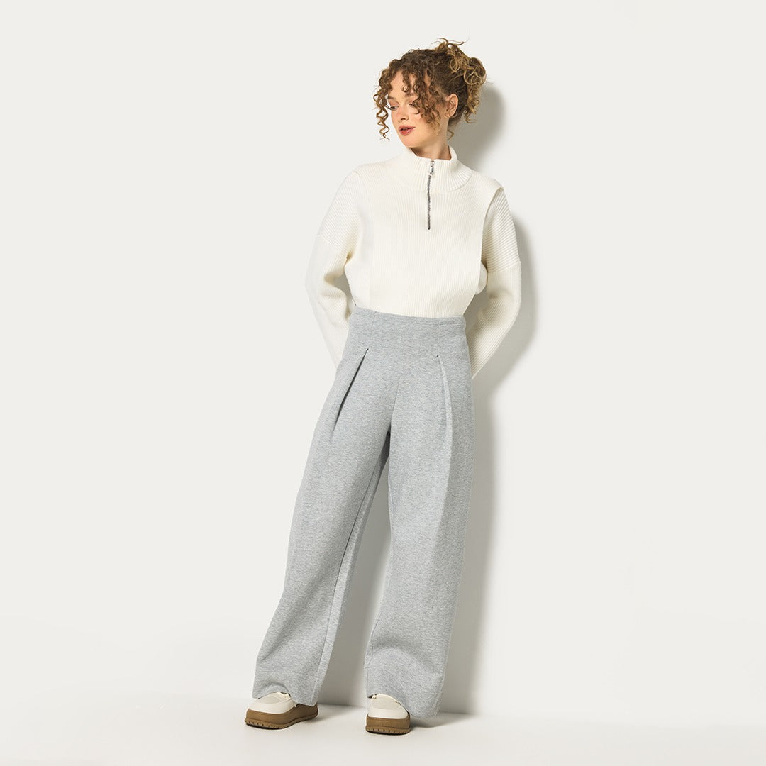 Wide Legs Pleated Trouser