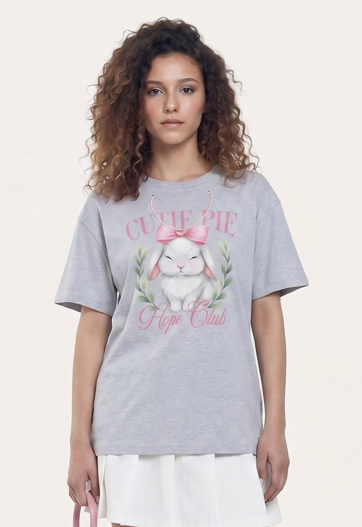 Printed Top with Detachable Chain