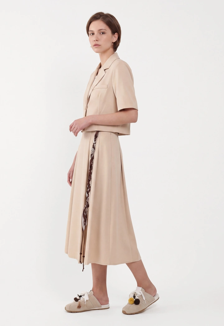 Notched Collar Cropped Blazer
