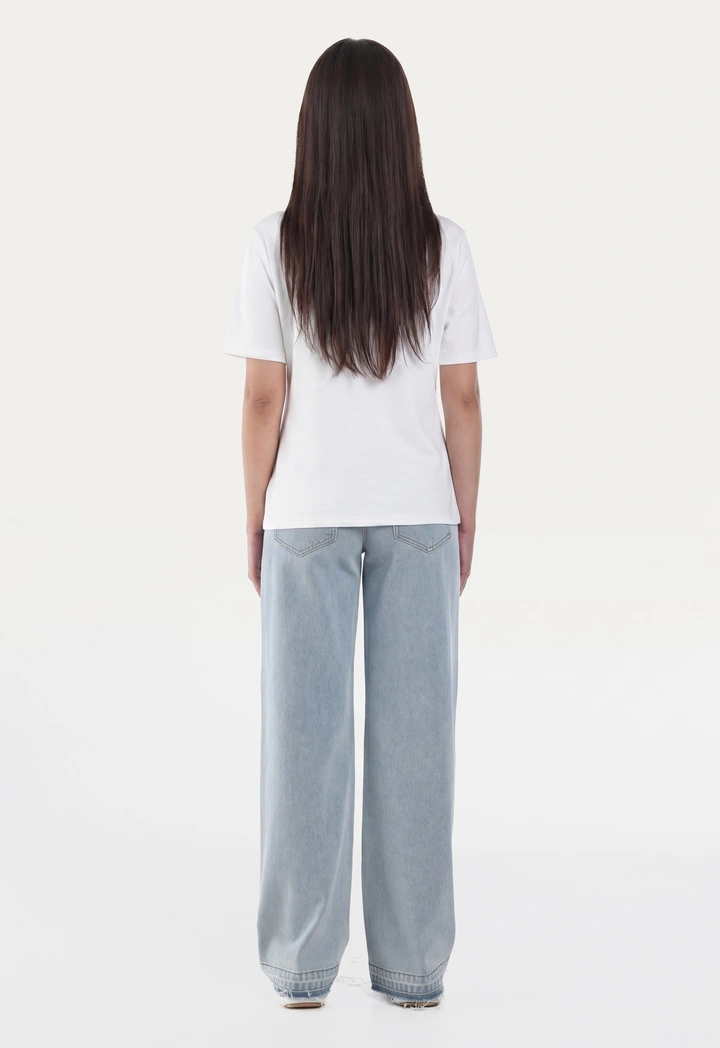 Printed T-Shirt with Detachable Tie