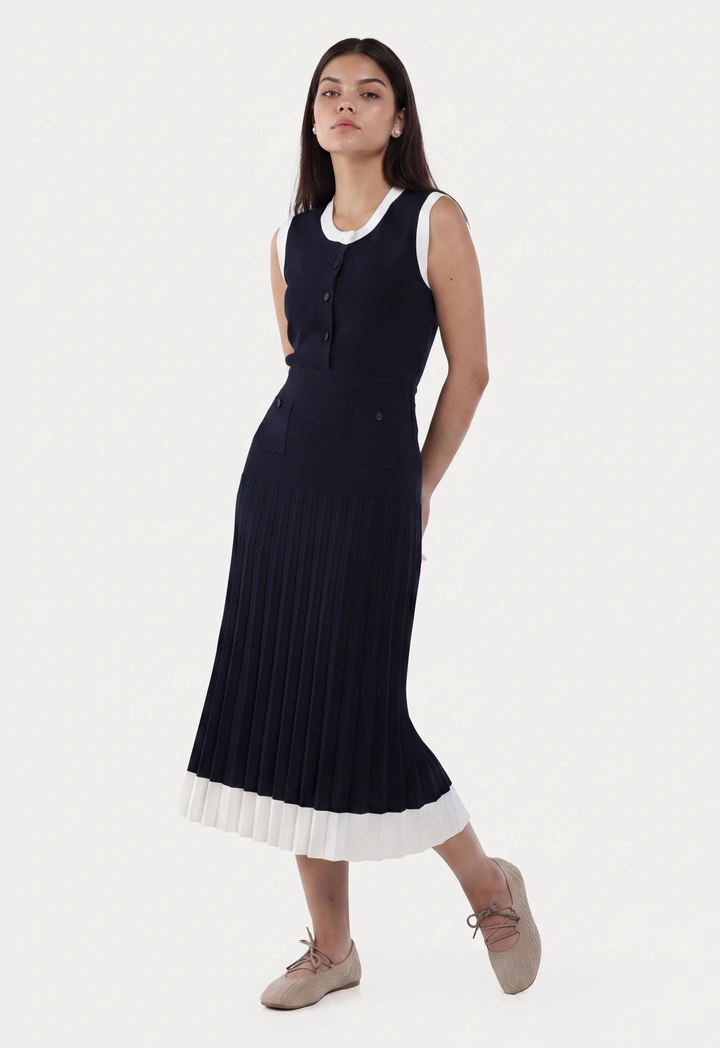 Contrast Hem Pleated Knitted Skirt