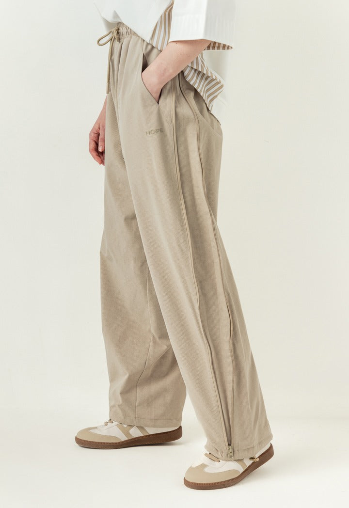 Hope Solid Sporty Pants Light Brown