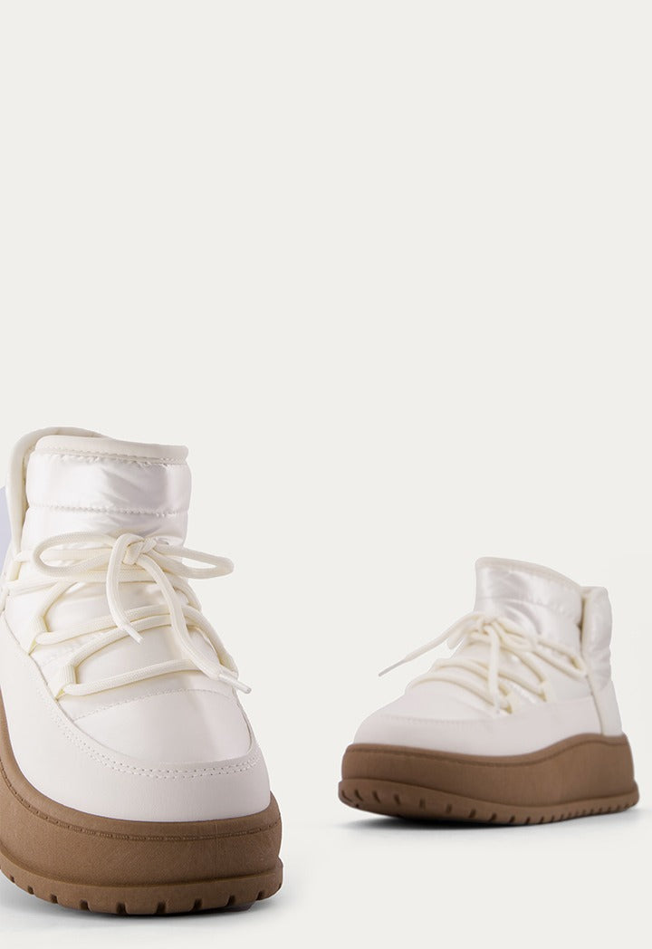 Quilted Snow Boots Off White
