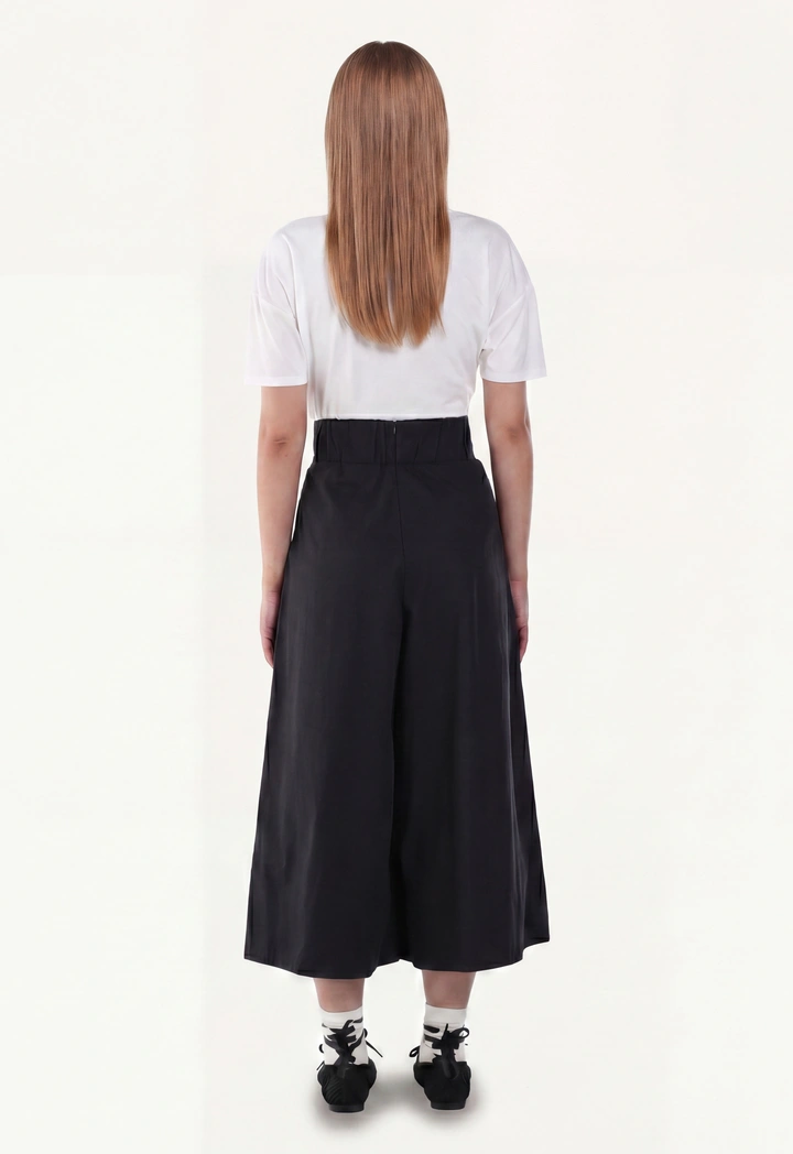 Pleated Solid Palazzo Trousers