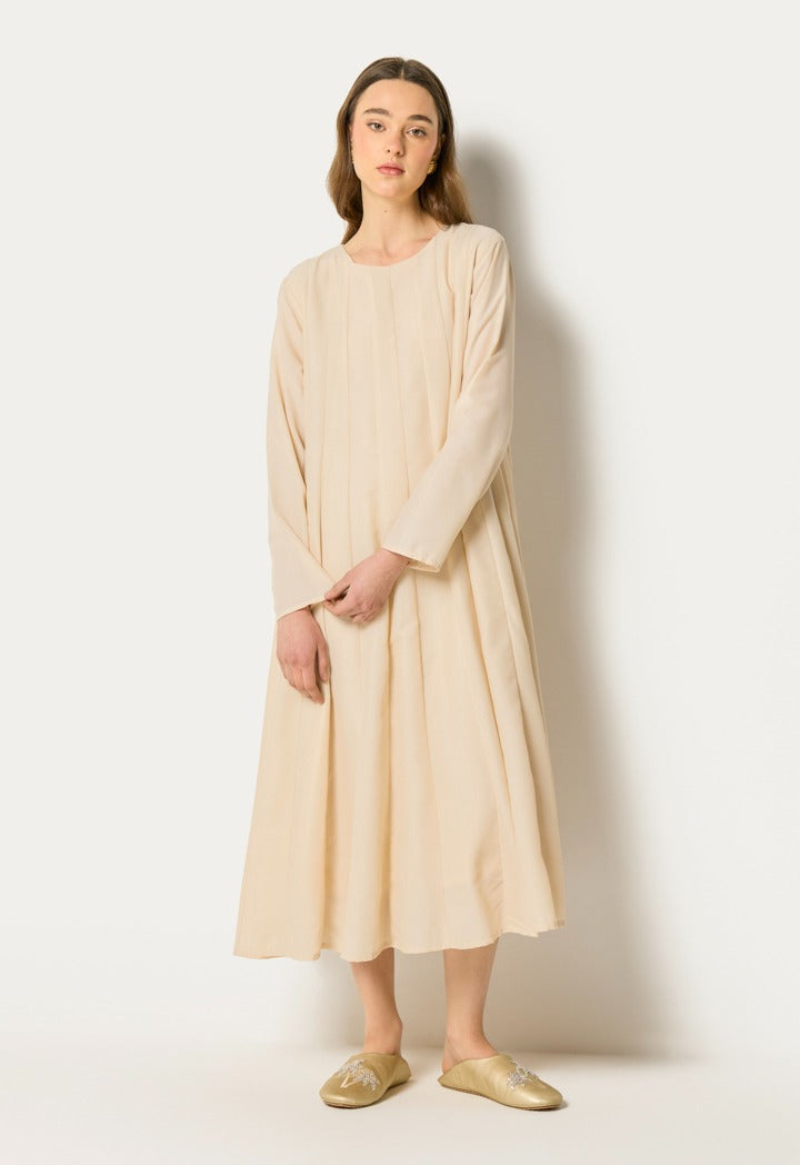 Solid Flared Dress With Necklace Off White