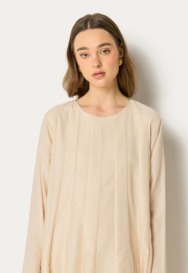 Solid Flared Dress With Necklace Off White