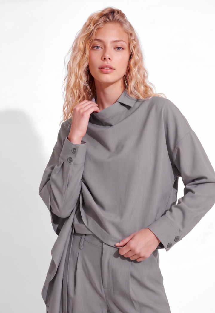 Attached Scarf Lined Shirt