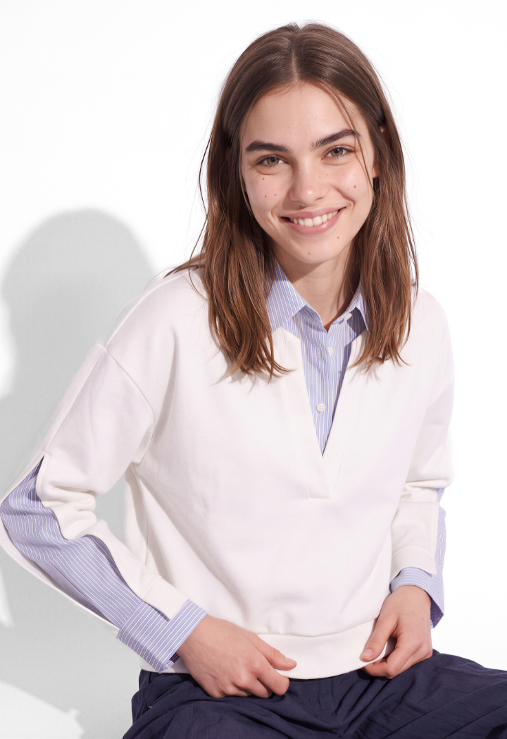 Sweatshirt with Striped Shirt-Detail